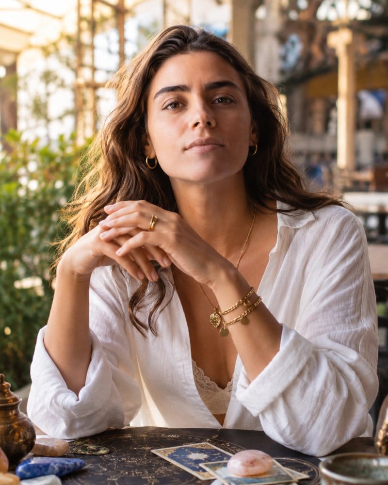 Çiler Gülmez – coffee reading, astrology reading, dream interpretation expert